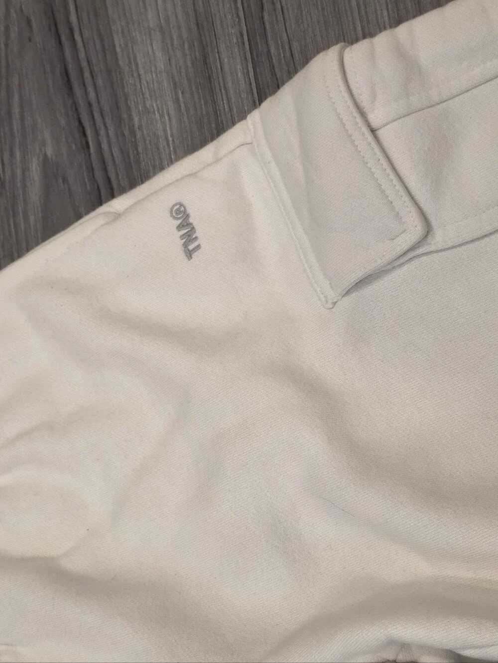 Aritzia Tna Cozy Sweatfleece Mega Cargo™ Women Sweatpants White color